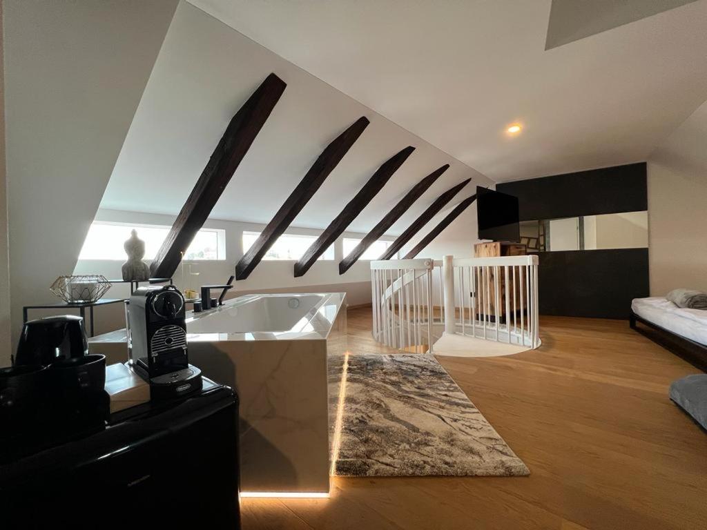 Unique Oldtown Apartment / Loft Nuremberg Exterior photo
