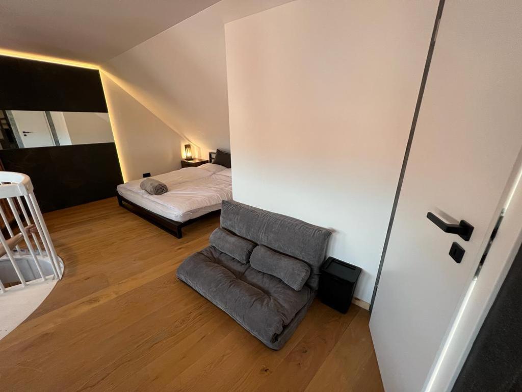 Unique Oldtown Apartment / Loft Nuremberg Exterior photo